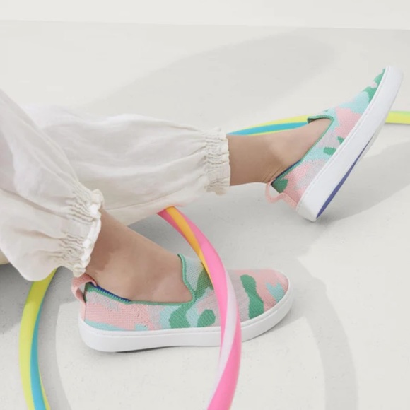 Rothy's Other - Rothy’s Pink/Green Cotton Candy The Sneaker Size J3